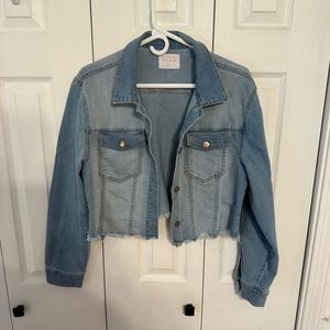 ✨Cropped Denim Jacket